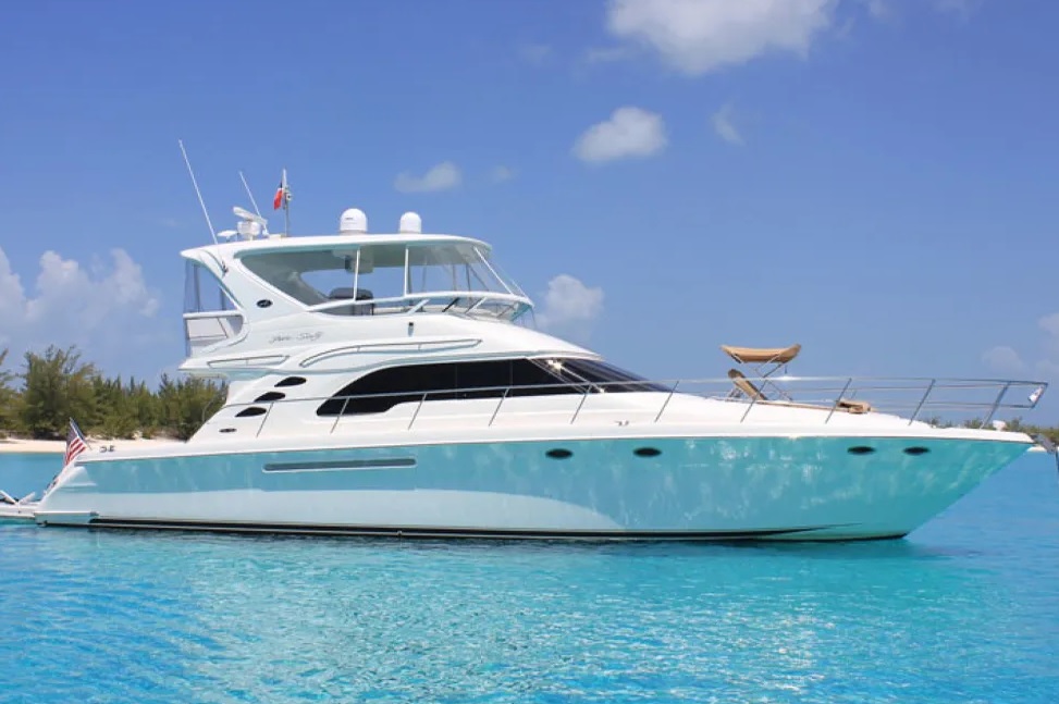 Yacht Cruise Along Lake Michigan